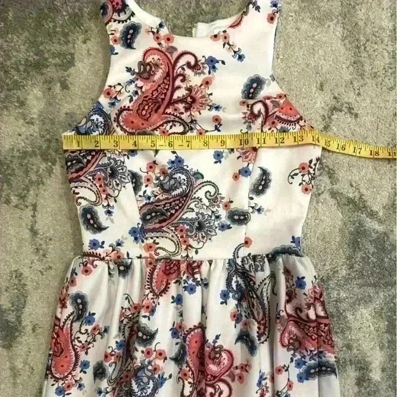 Women’s White Honey and Rosie Dress - Picture 3 of 6